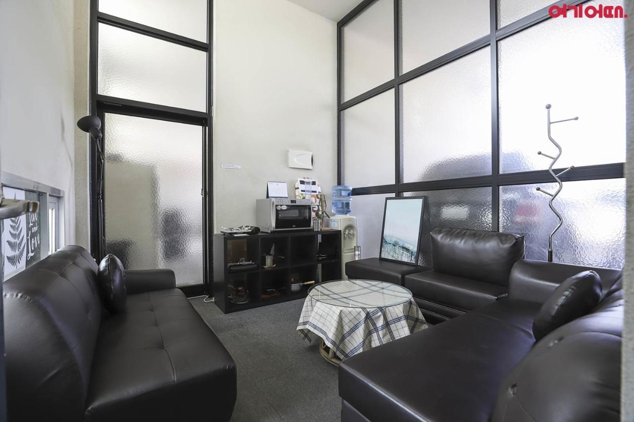 Hotel Hue Loft Incheon Bagian luar foto