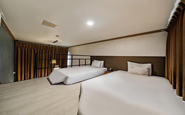 Hotel Hue Loft Incheon Bagian luar foto
